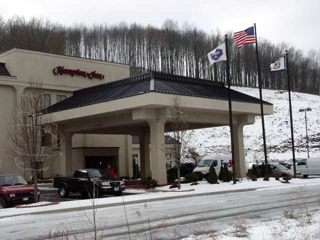 Wingate By Wyndham Buckhannon Exterior photo